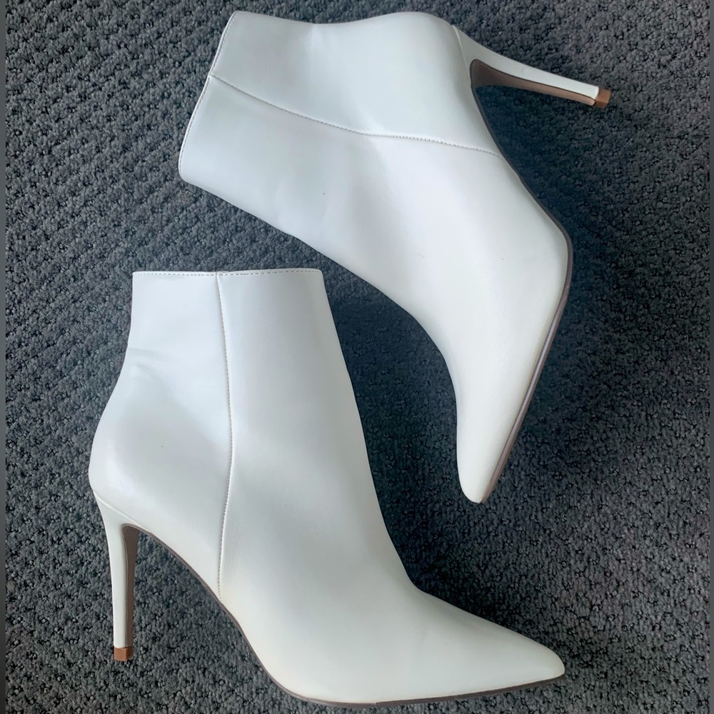 LuLus White Bootie